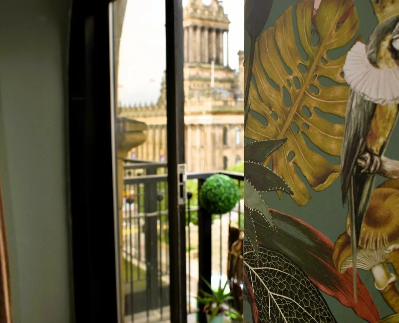 Heart Of Leeds - 2 Bedroom Flat 0*, 利兹