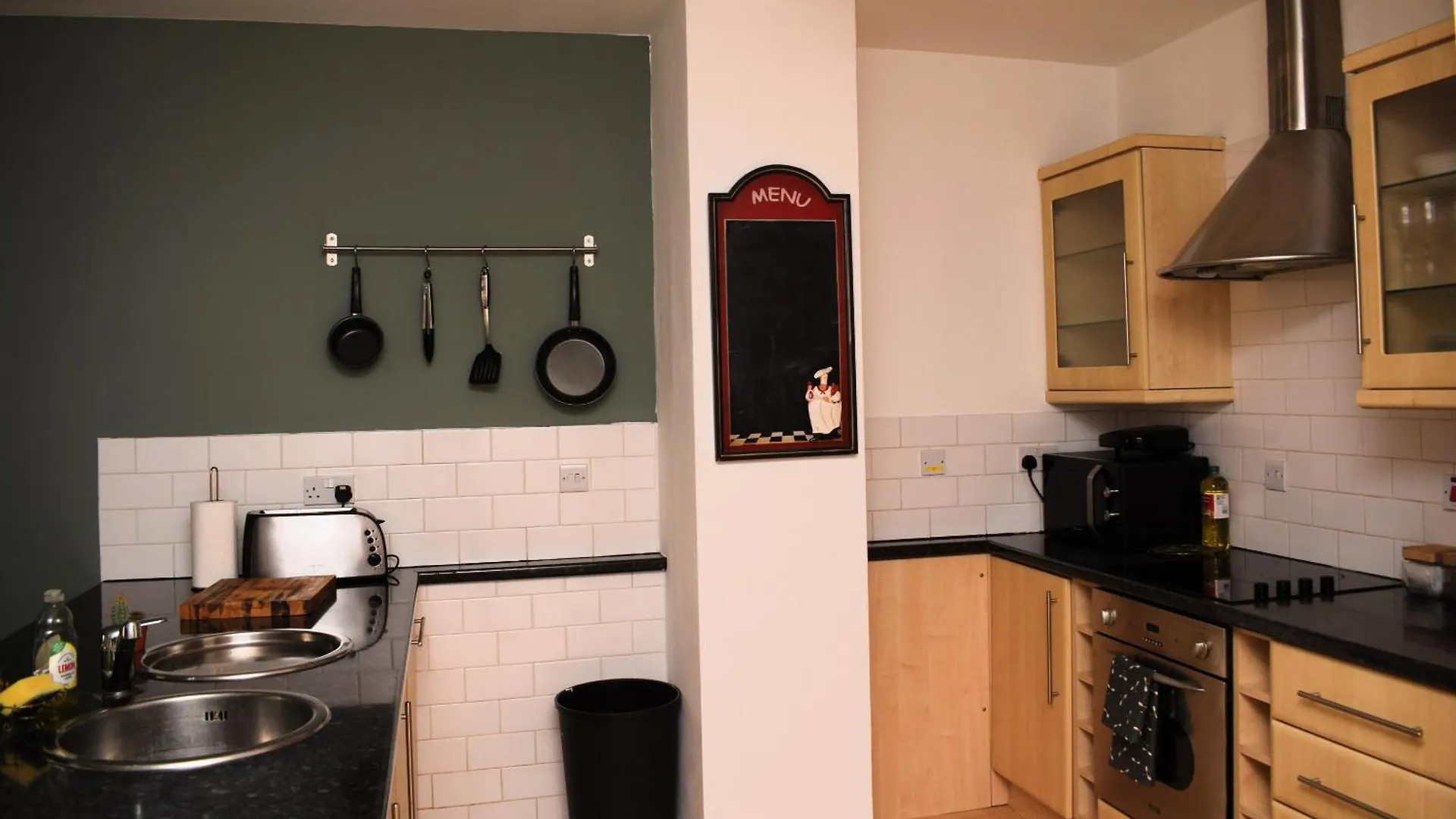 Heart Of Leeds - 2 Bedroom Flat 0*, לידס בריטניה